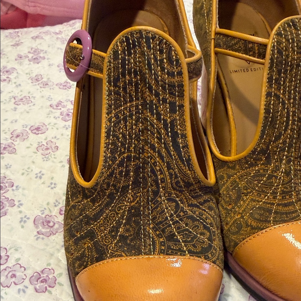 John Fluevog Mustard & Purple Mary Jane Heels - Picture 9 of 9